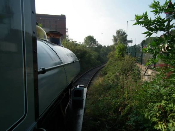 560506_505083169578412_1008241231_n