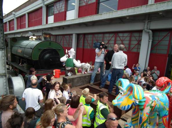 At the 'Gromits Unleashed' launch in 2013 with Aardman's Nick Park.